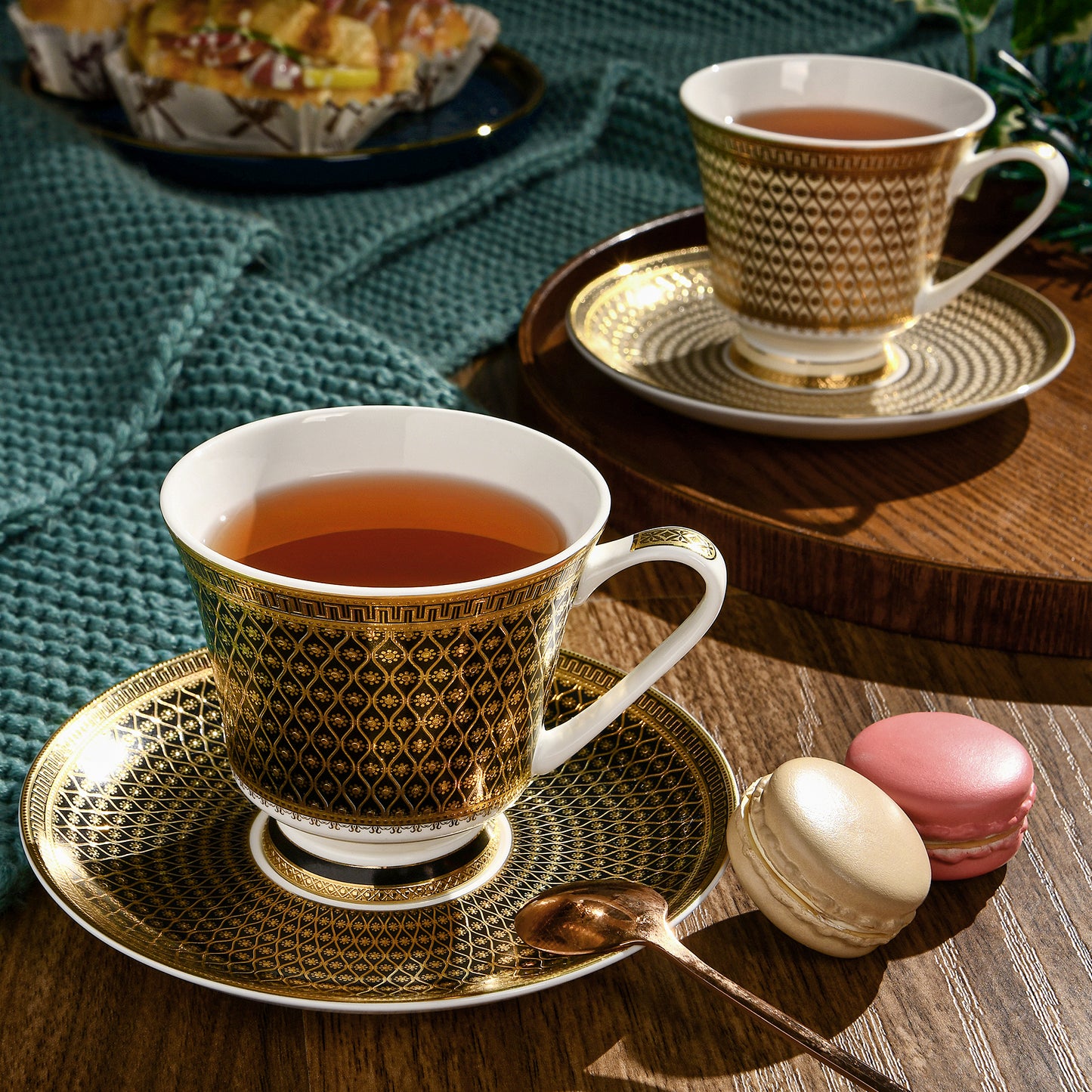 Saifol, 24K embossed gold high-grade bone China coffee cup, cup a dish.